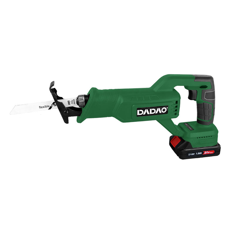 What Are the Advantages of a Cordless Chain Saw?